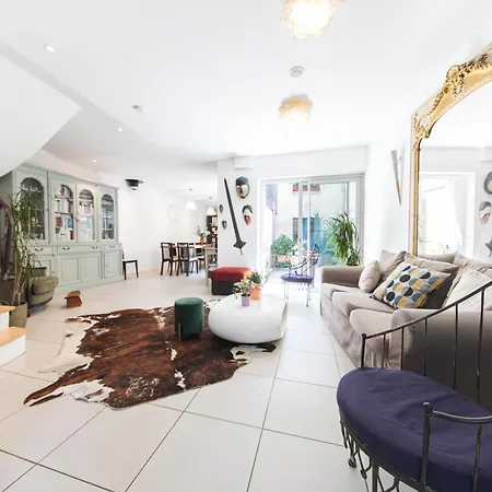 בית נופש Maison Familiale Vaste Et Claire *